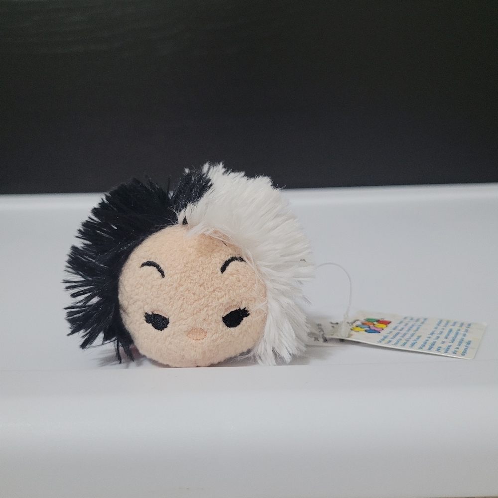 Cruella Deville tsum tsum mini plush 3.5" New with tag 101 Dalmatian